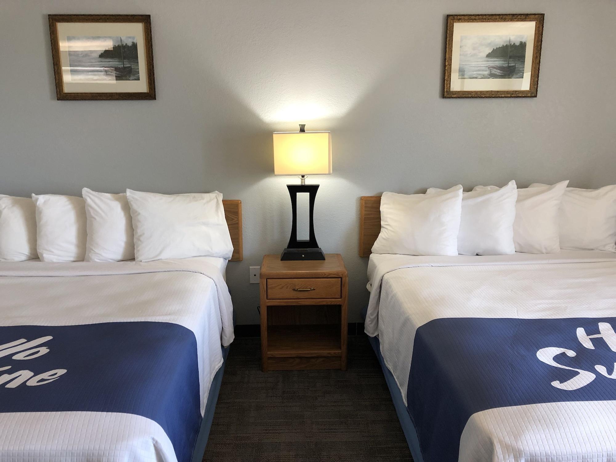 Days Inn By Wyndham Iron Mountain Zewnętrze zdjęcie