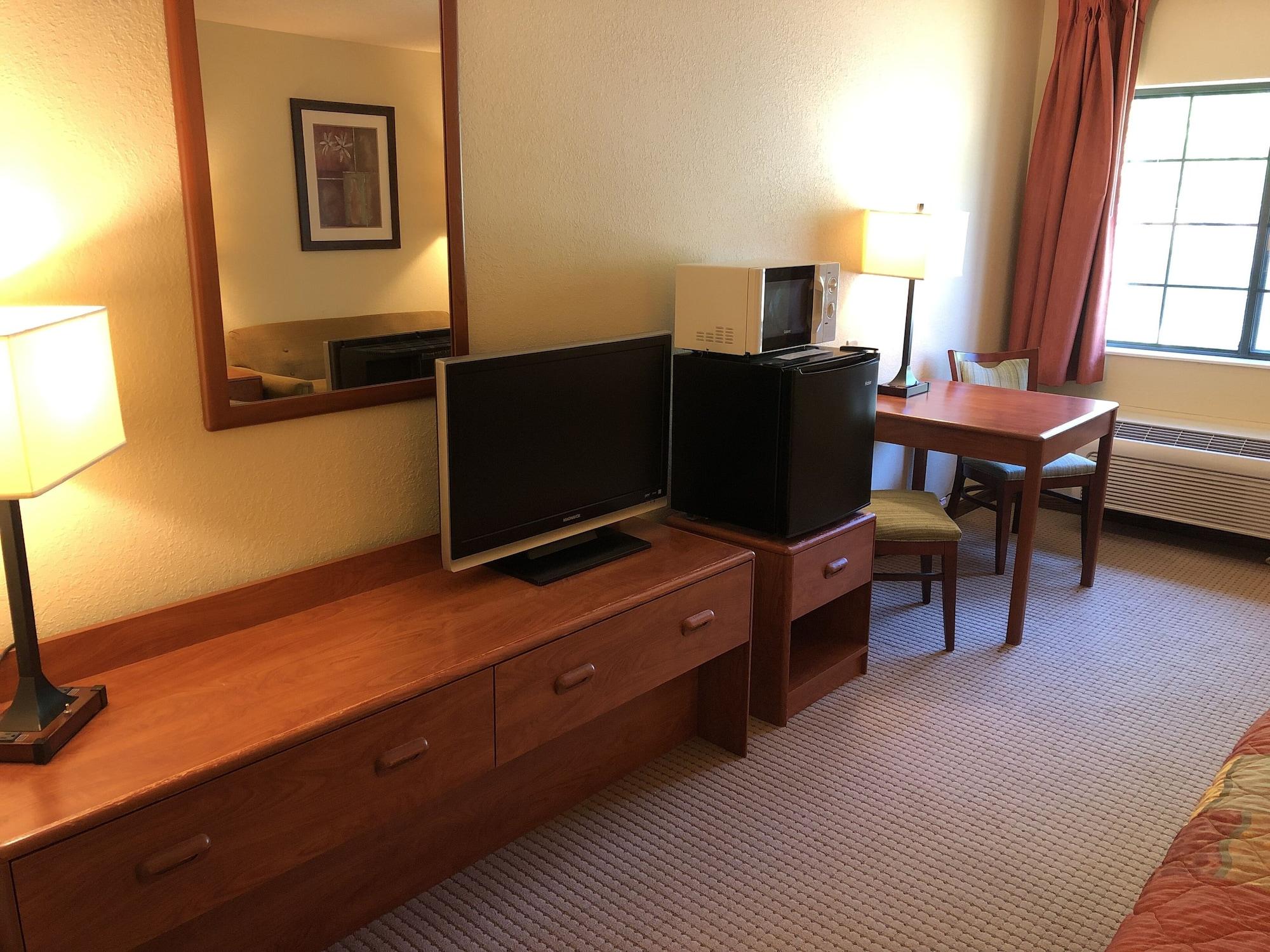 Days Inn By Wyndham Iron Mountain Zewnętrze zdjęcie