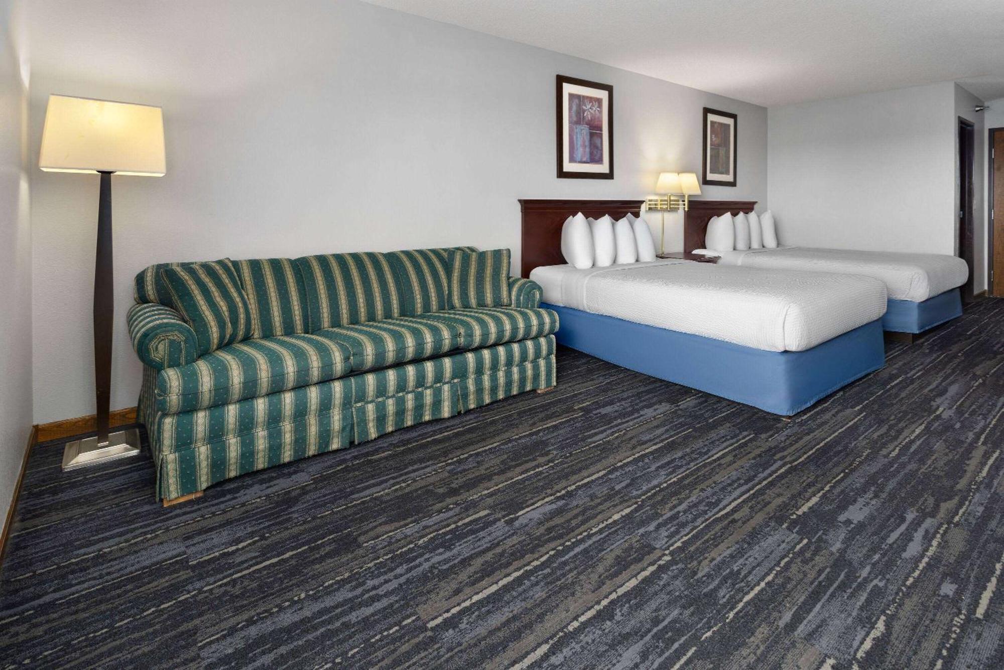Days Inn By Wyndham Iron Mountain Zewnętrze zdjęcie