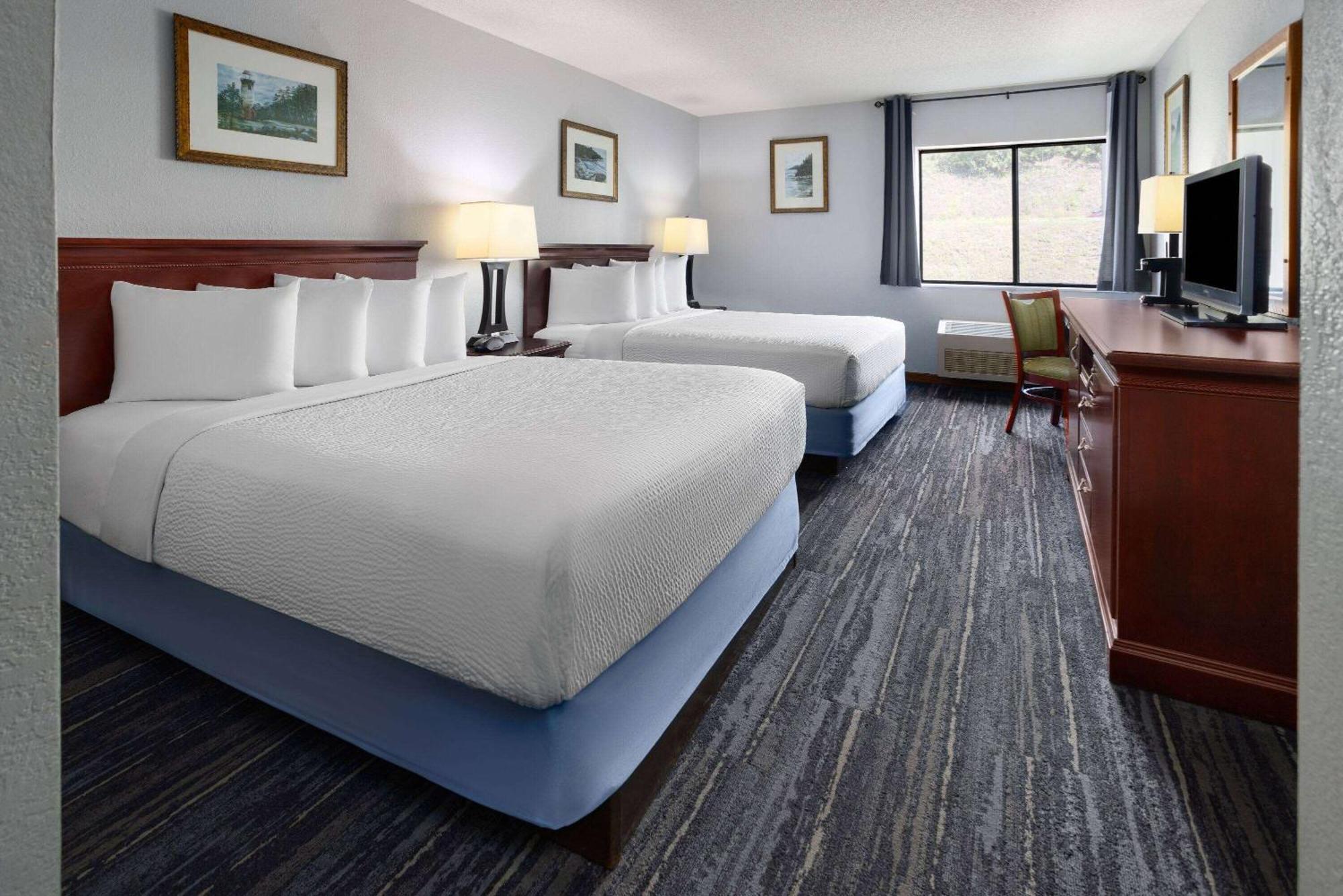 Days Inn By Wyndham Iron Mountain Zewnętrze zdjęcie