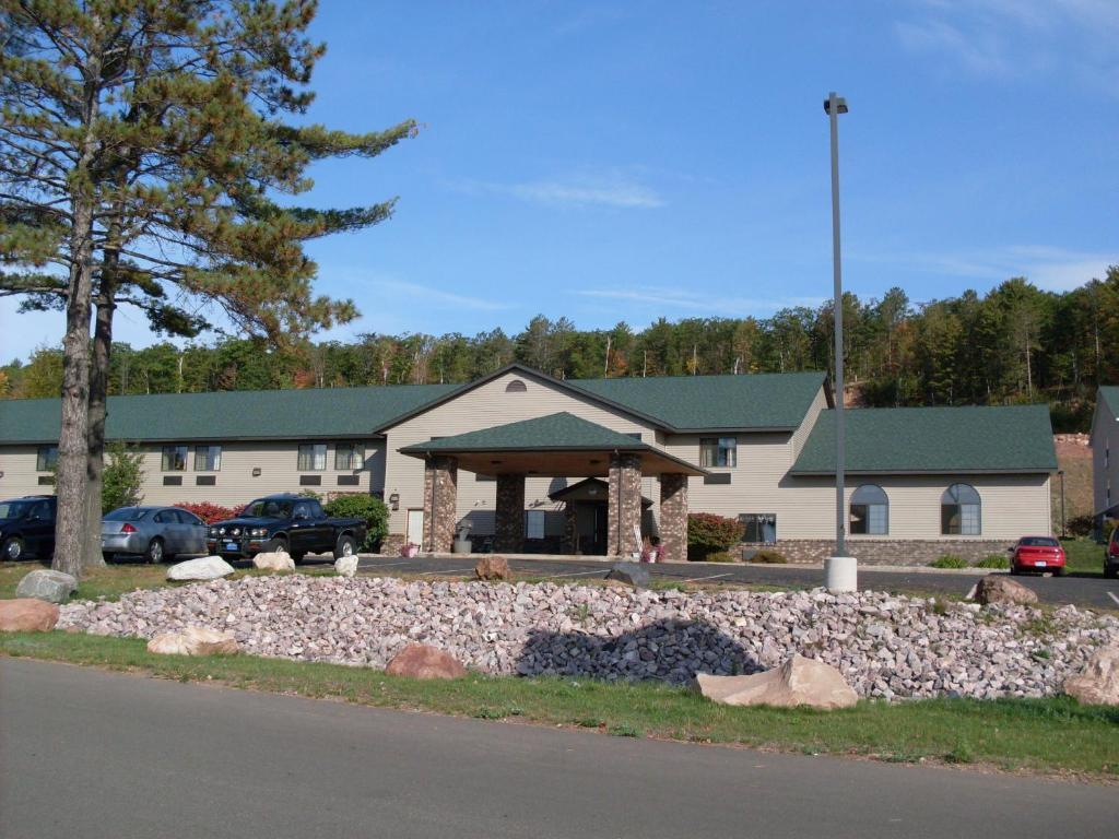 Days Inn By Wyndham Iron Mountain Zewnętrze zdjęcie